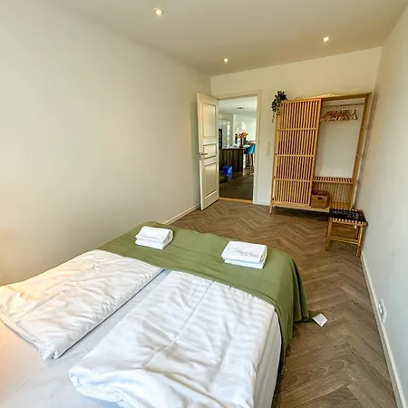 Luxury 300 Square Meter With Pool *