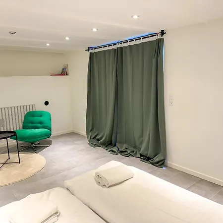 Luxury 300 Square Meter With Pool